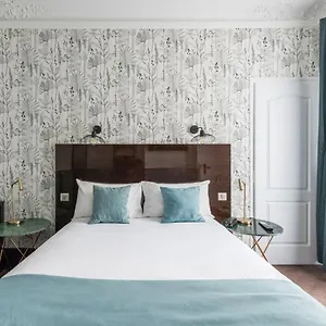 ** Hotel Lennon By Avalon Gare Du Nord Francja