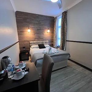 The Commongate Bed & Breakfast Londýn