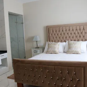 100 Boutique Living Penzion Rabat
